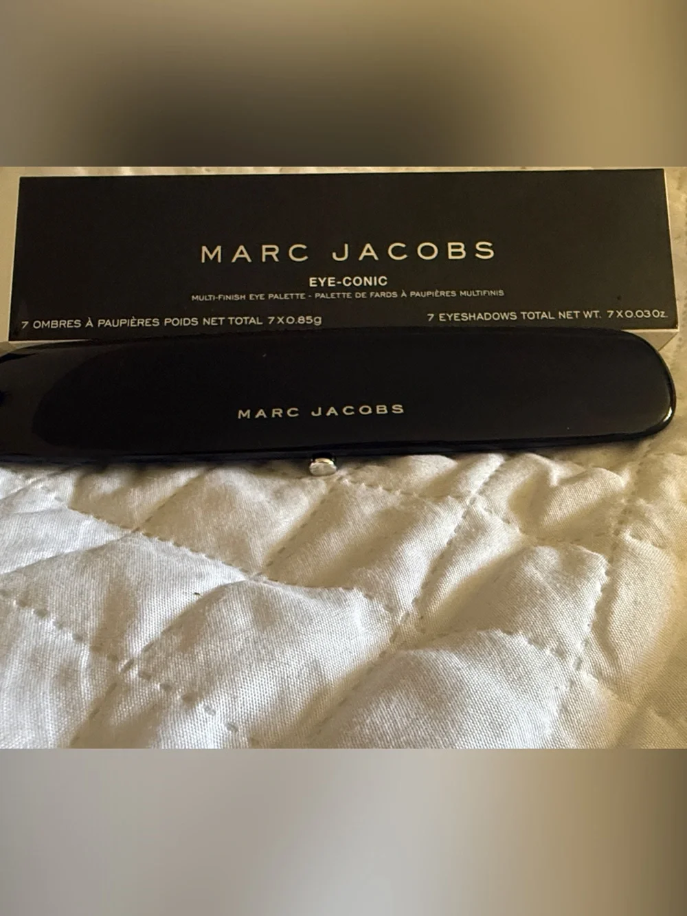 Marc Jacobs Eyeshadow Palette in Neutral Browns, Rose and Pink